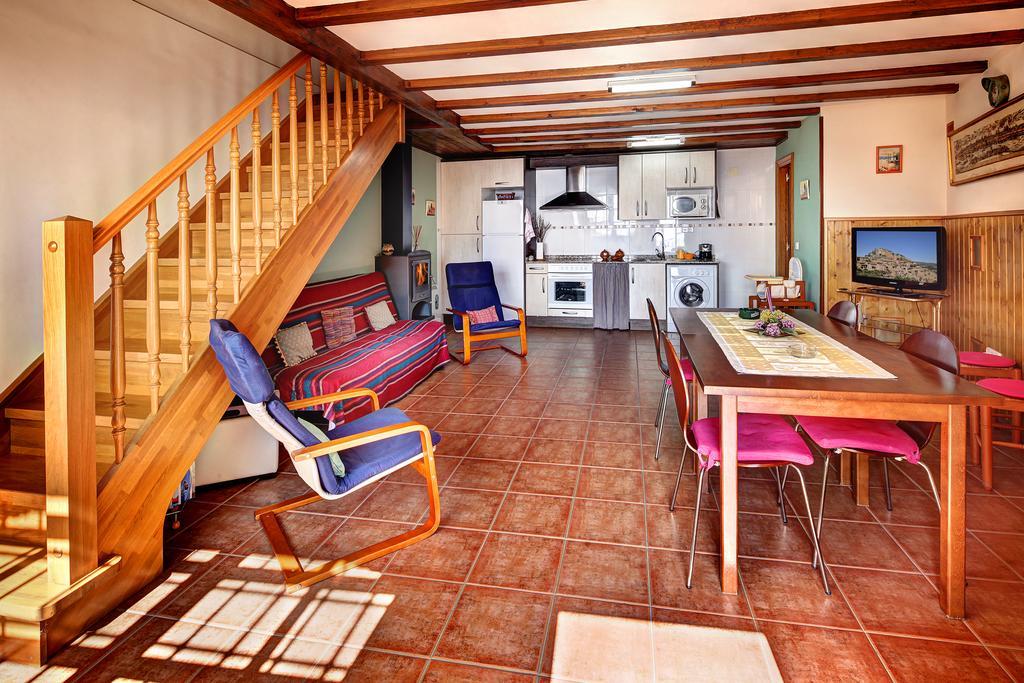 Apartamentos Bellavista Alquézar Camera foto
