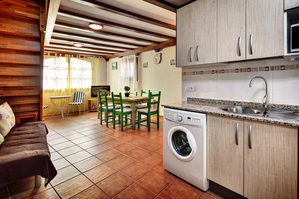 Apartamentos Bellavista Alquézar Camera foto